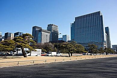 折扣吸引新老玩家 《怪物猎人：世界》在线数3年内史高